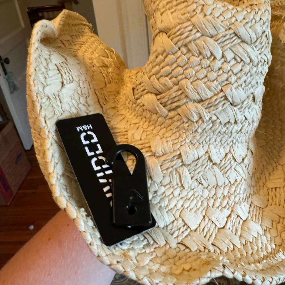 H&M Divided straw cowboy hat NWT - Picture 3 of 3